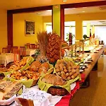 Alegria Maripins Hotel