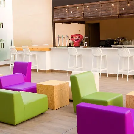 Hotel Alegria Maripins