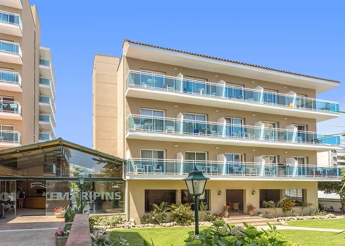 Alegria Maripins Hotel
