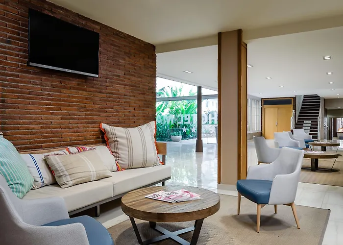 Hotel Alegria Maripins