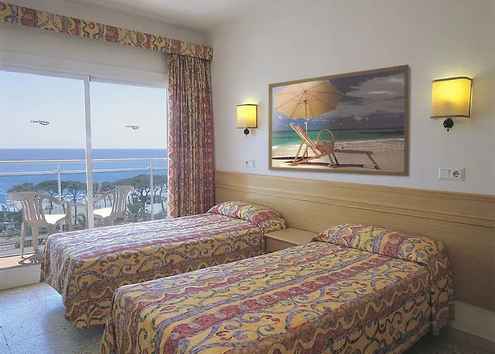 Alegria Maripins Hotel
